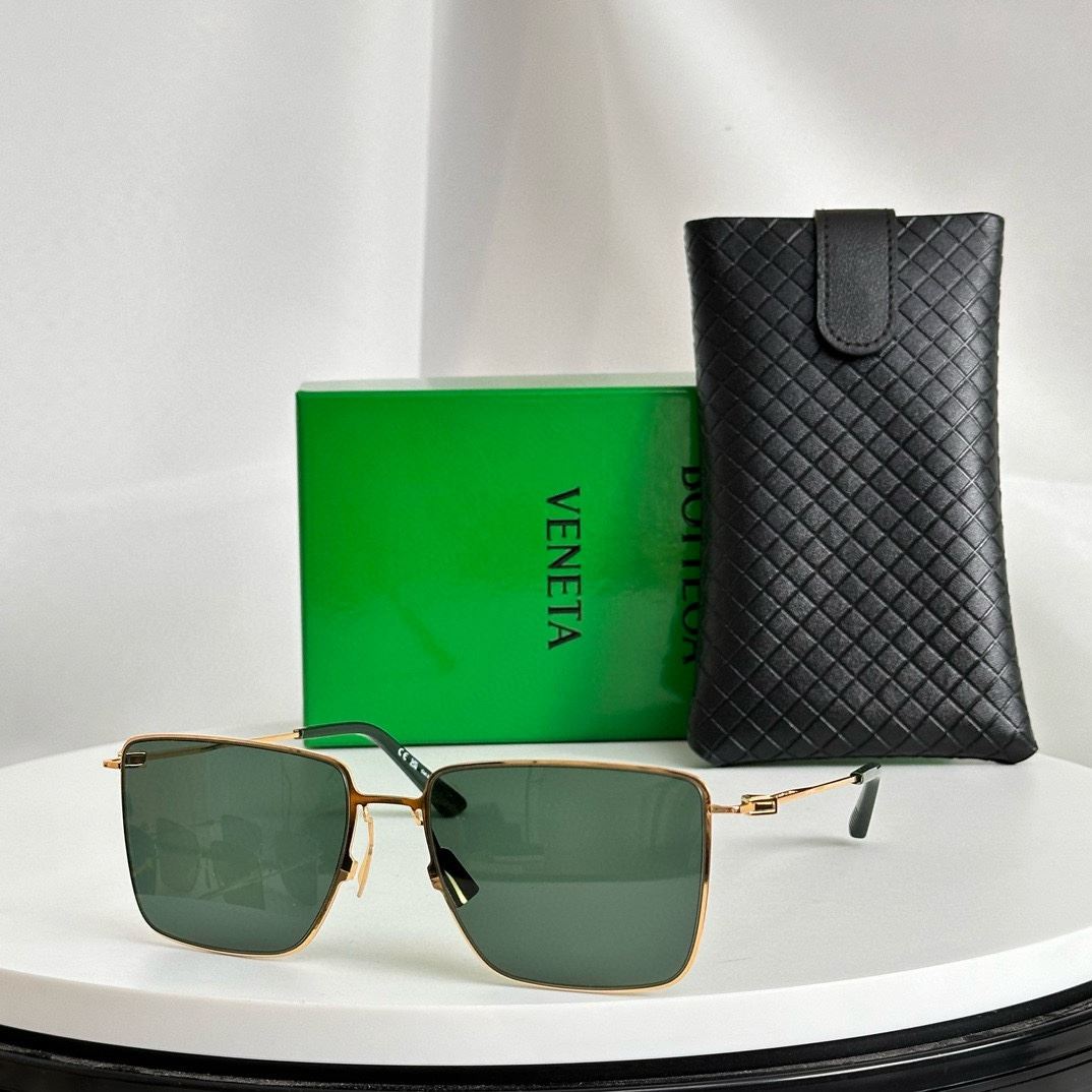 Bottega Veneta Sunglasses